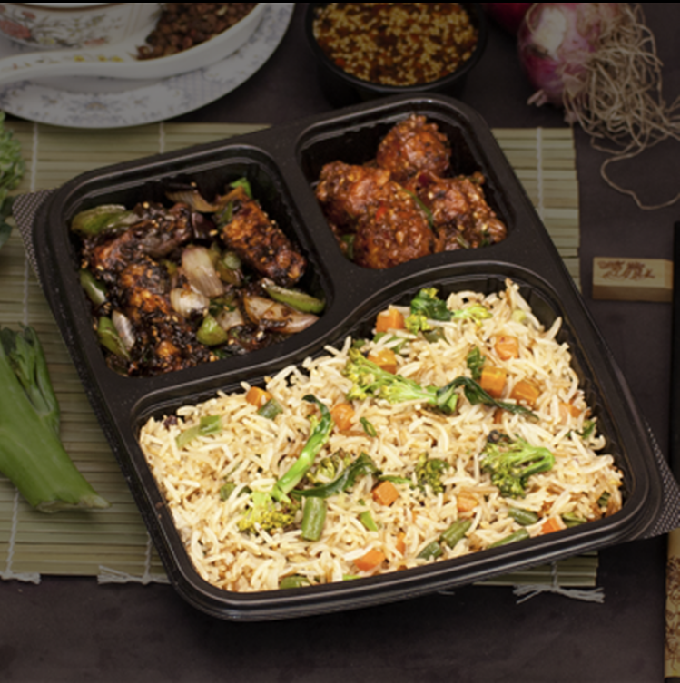 3 compartment meal tray with lid large pack of 25pcs